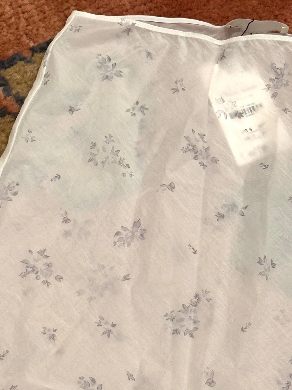 Zara SEMI SHEER FLORAL NYLON SKIRT - White / Gray Size XS Slip Style Lace Trim